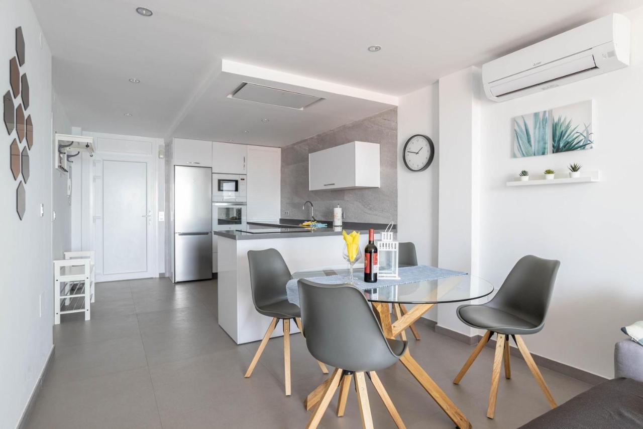 Apartment Arce Frontline Seaview Нерха Екстер'єр фото