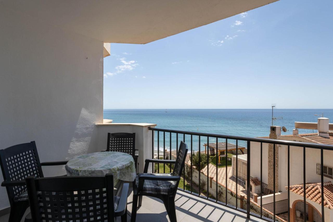 Apartment Arce Frontline Seaview Нерха Екстер'єр фото