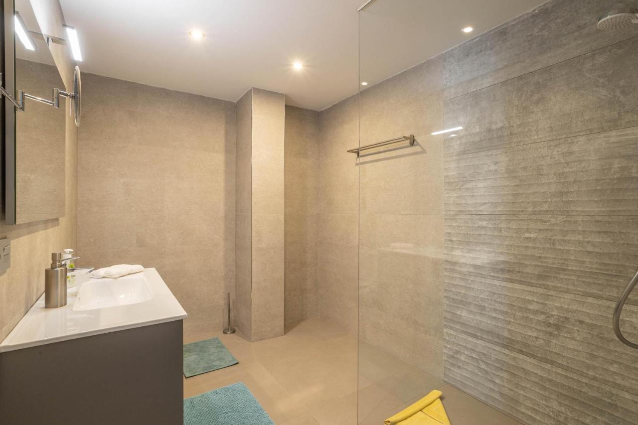 Apartment Arce Frontline Seaview Нерха Екстер'єр фото